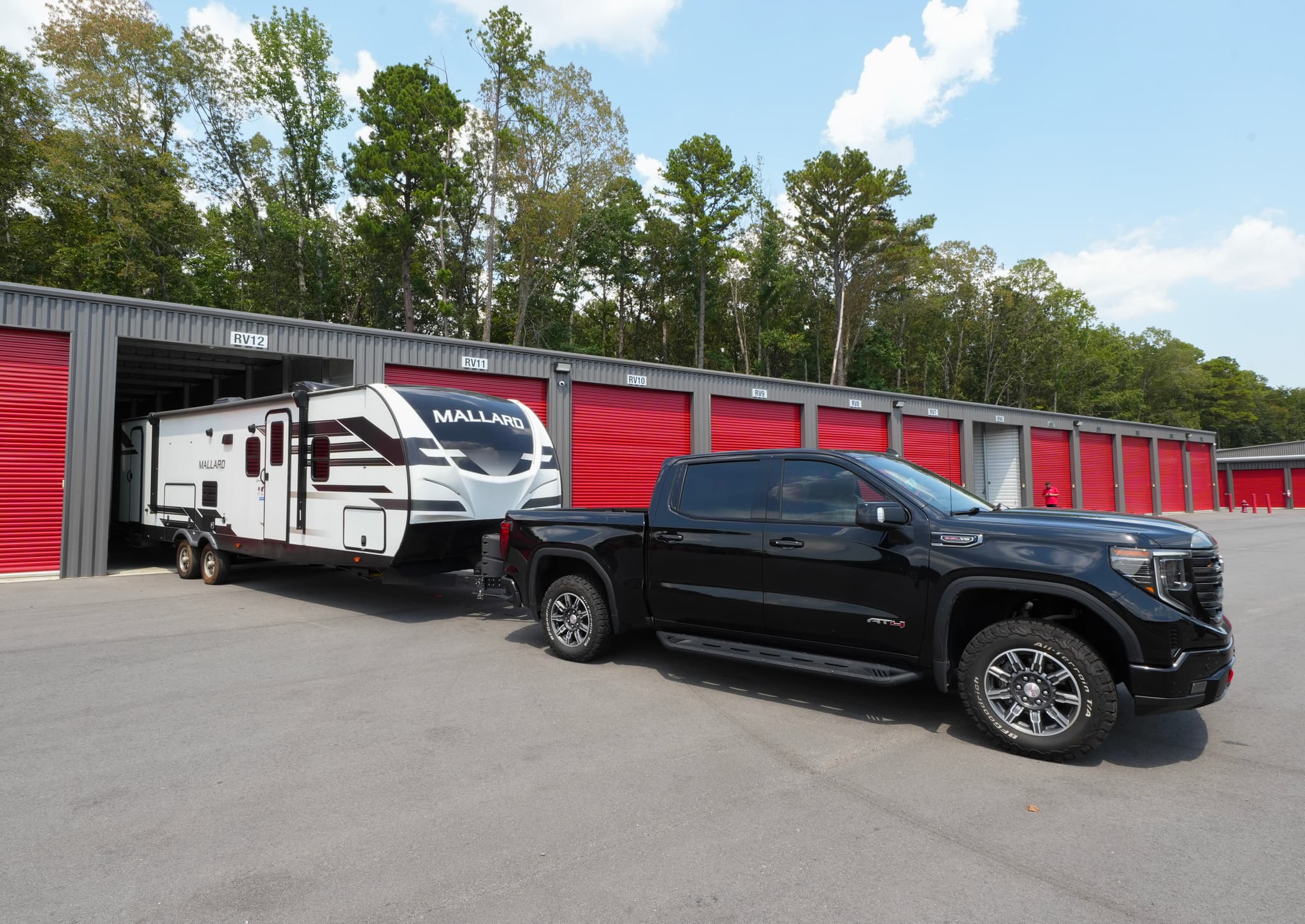 Covered RV storage units in Bentonville, AR or Little Rock, AR at Modern Storage – secure, enclosed, and outdoor options