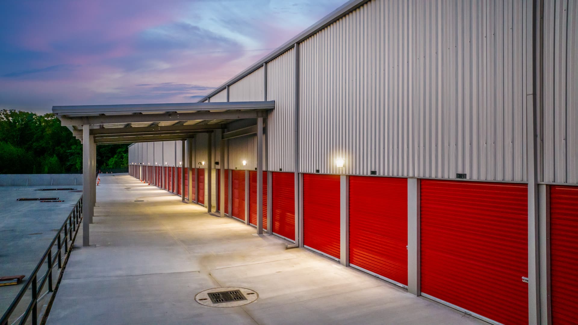 Modern Storage short-term storage unit interior