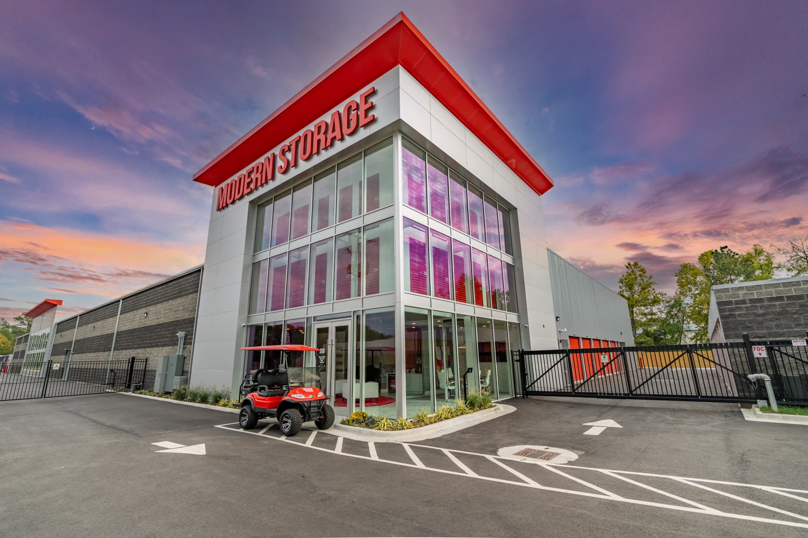 Modern Storage® Bryant facility exterior next to Lowe’s and Chick-fil-A on Reynolds Road in Bryant, Arkansas